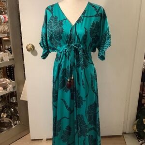 OMIKA one size maxi length printed caftan